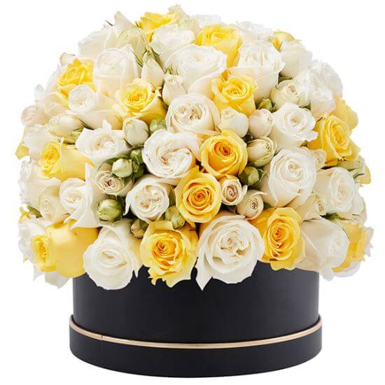 Box of White and Yellow Roses - Flowerstreet.ae