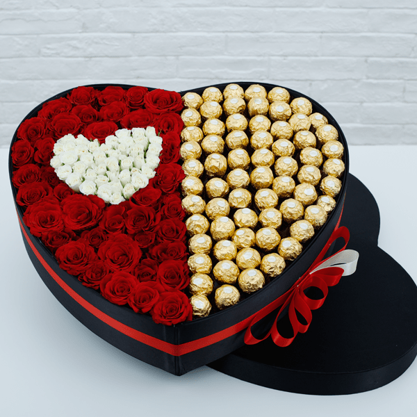 Heart-Shape-Rose-And-Chocolate-Arrangement