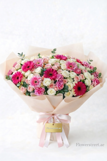 Signature gerbera and spray rose bouquet, flower bouquet Dubai