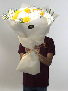 Yellow roses and white chrysanthemum bouquet, roses Dubai