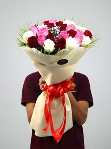 30 red, pink and white roses, roses Dubai