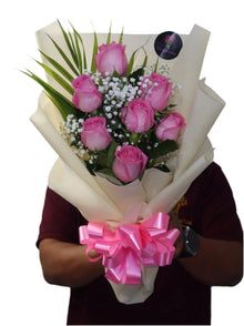 7 pink roses with beige wrapping, roses Dubai