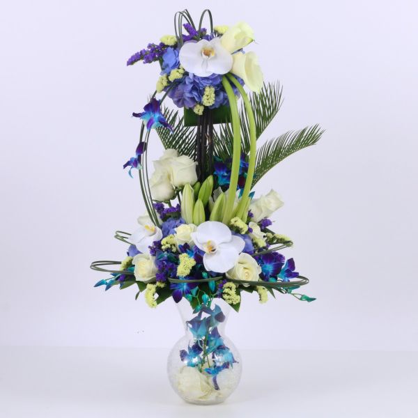 Orchid-Arrangement-In-Glass-Vase