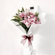 Dutch pink lily bouquet, lily flowers Dubai