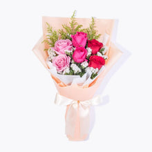 Red and pink rose bouquet, roses Dubai