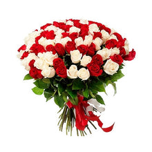 Red and white rose bouquet, luxury roses Dubai