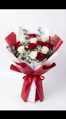 Romantic-Dozen_Roses