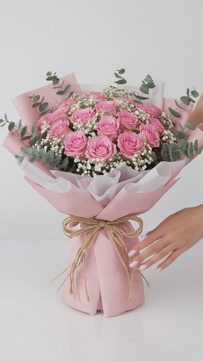 Grand 24 pink rose bouquet video, Dubai