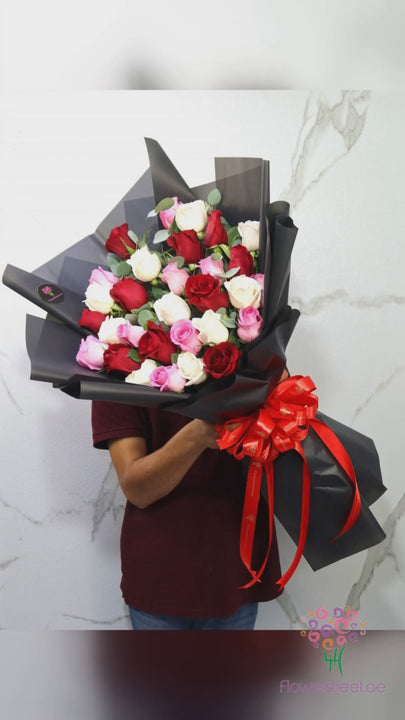 31 Red, Pink, White Roses video