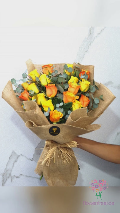 Jute Wrapping Yellow and Orange roses video