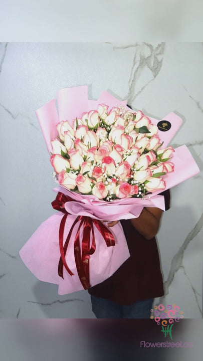 51 Double Pink Rose Bouquet video