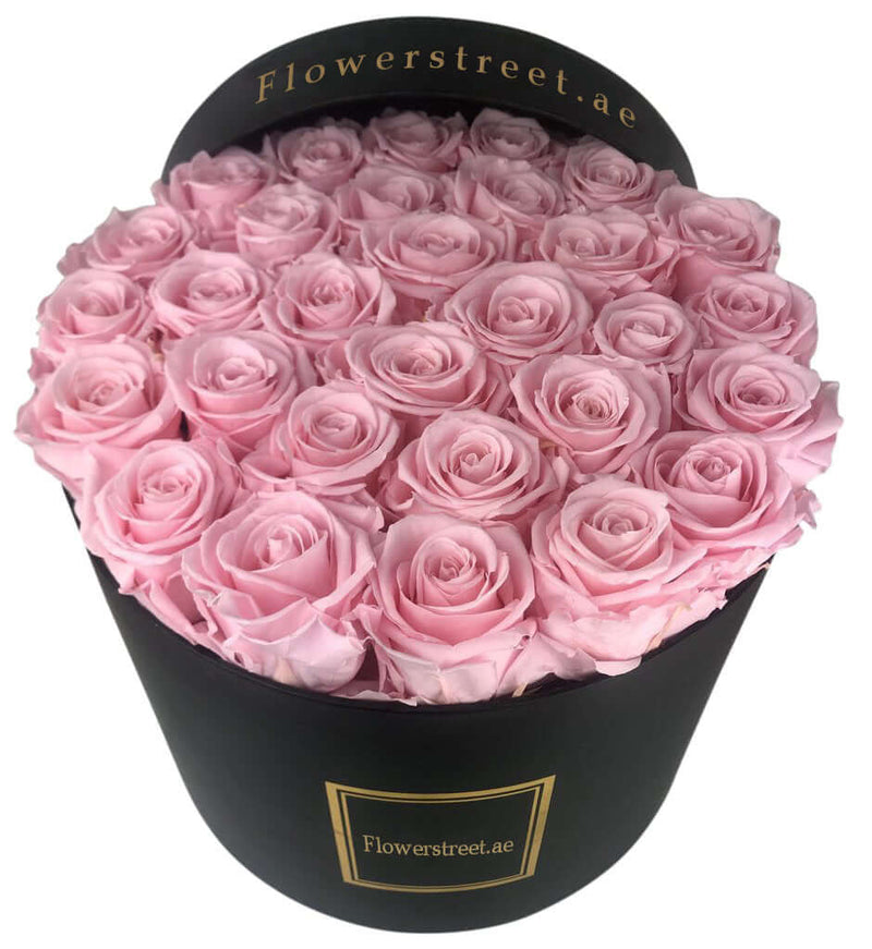 Box of Pink Roses - Flowerstreet.ae